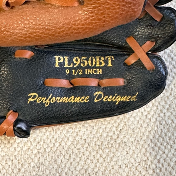 Rawlings PL950BT 9.5" RHT Left-Handed Kid's Softball Baseball Glove - Picture 6 of 7